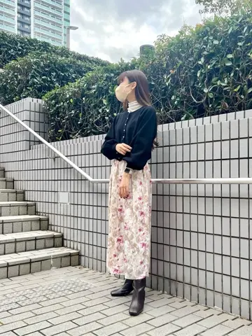 Tiaclasse スタッフNA コーディネート画像