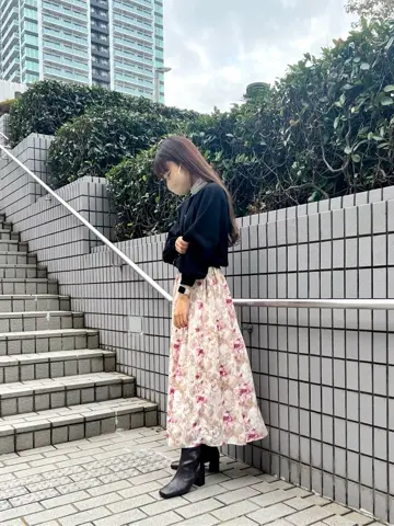 Tiaclasse スタッフNA コーディネート画像