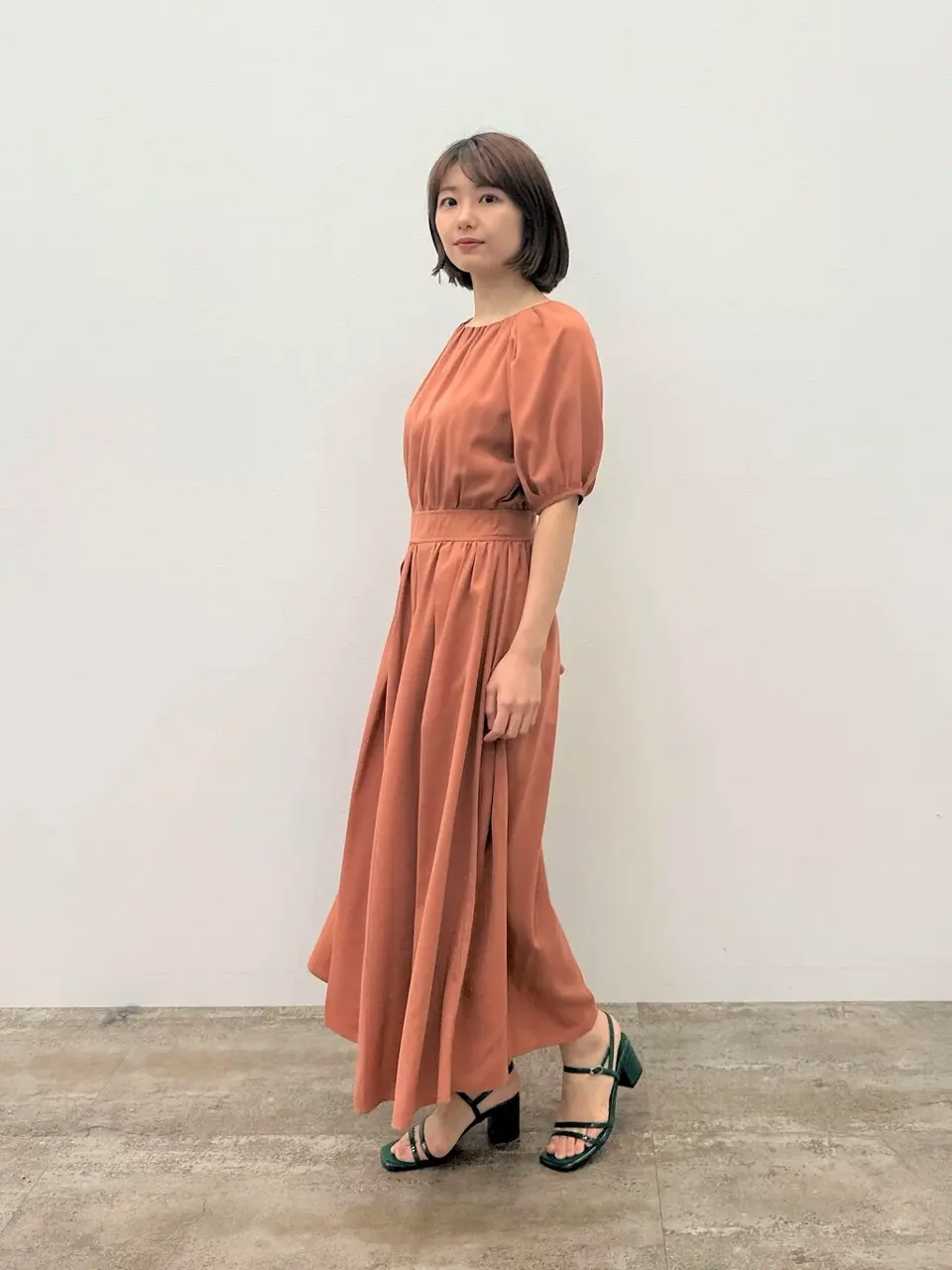 Tiaclasse スタッフ akari コーディネート画像