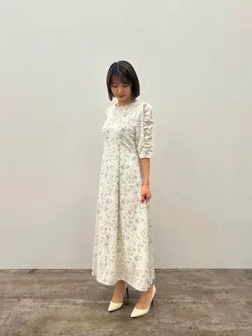 Tiaclasse スタッフ akari コーディネート画像