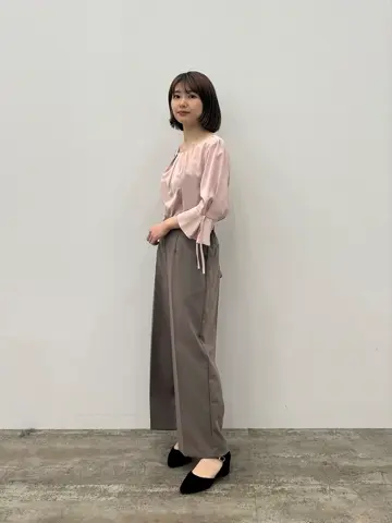 Tiaclasse スタッフ akari コーディネート画像
