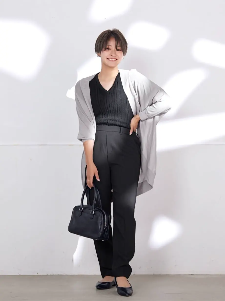  shiori コーディネート画像