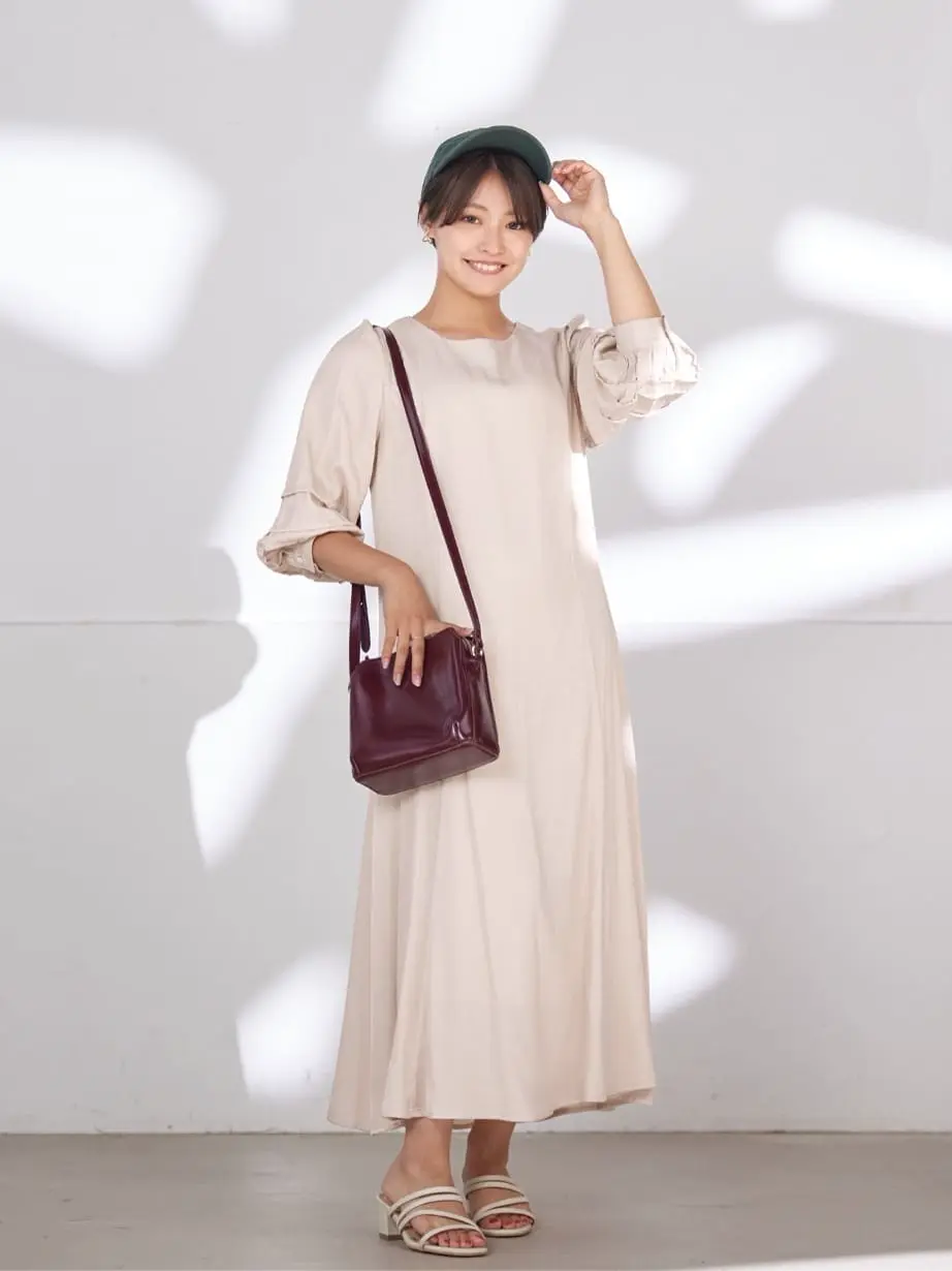  shiori コーディネート画像