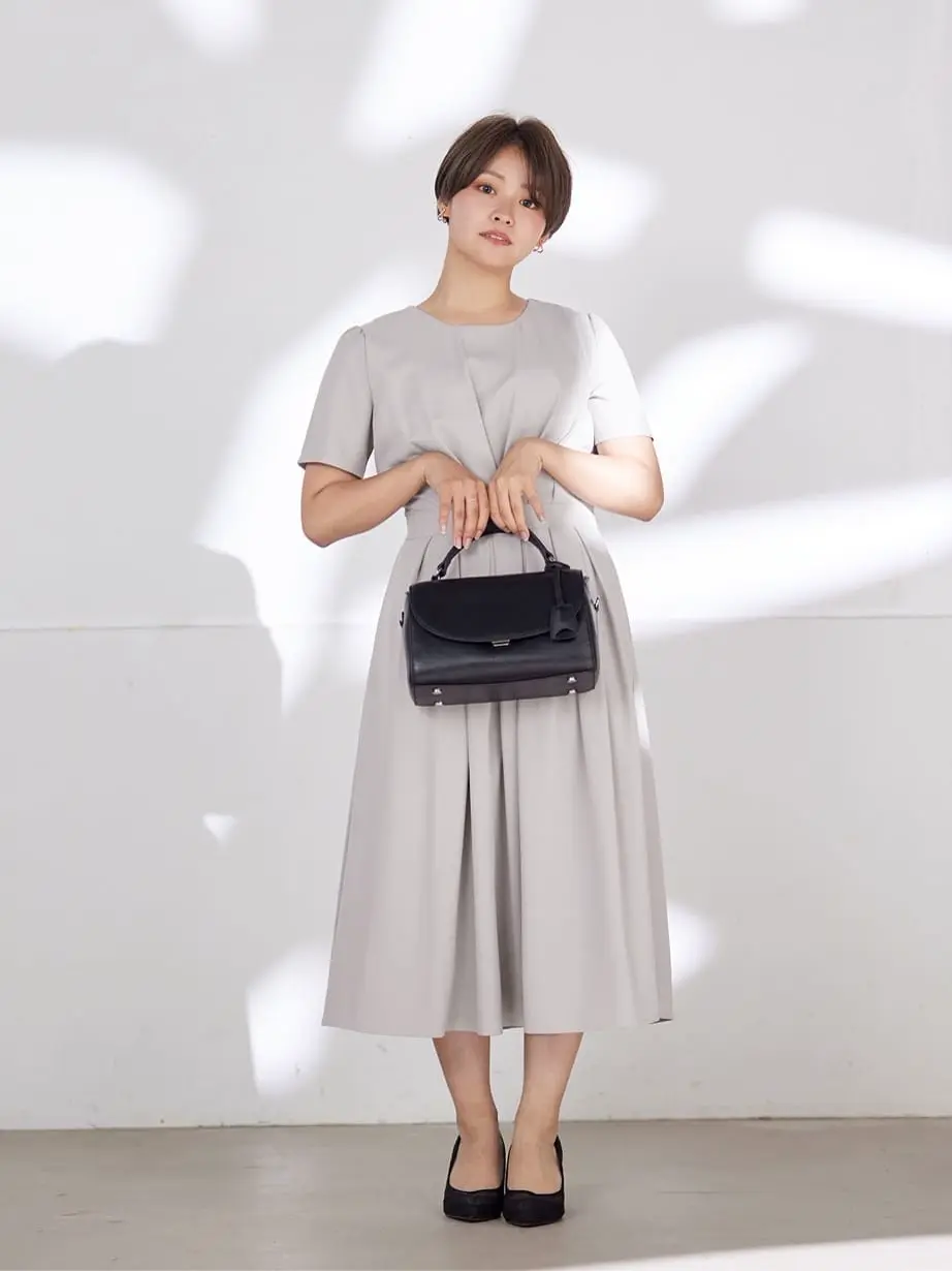  shiori コーディネート画像