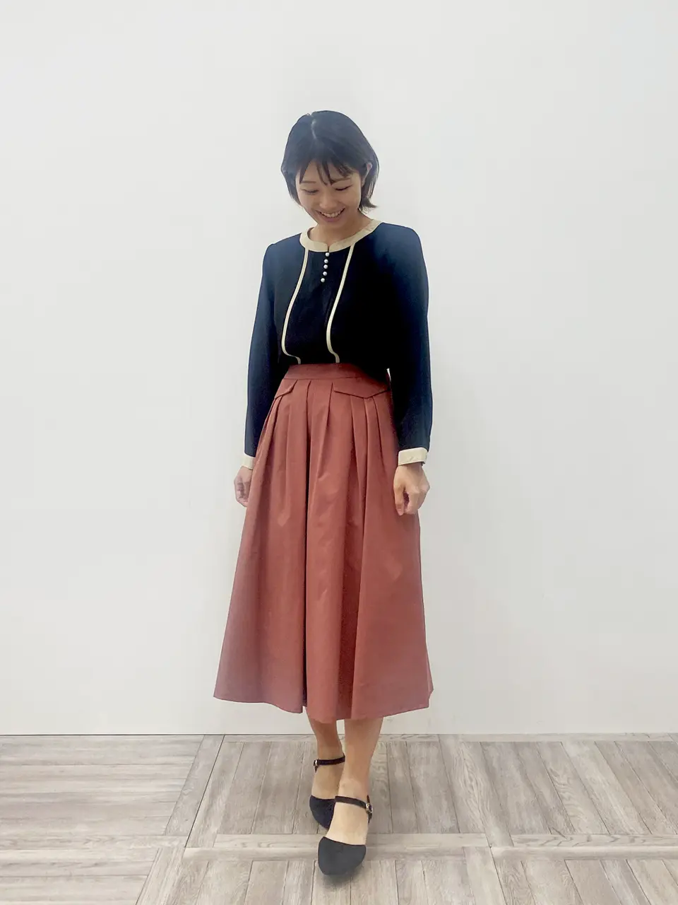 Tiaclasse スタッフ akari コーディネート画像