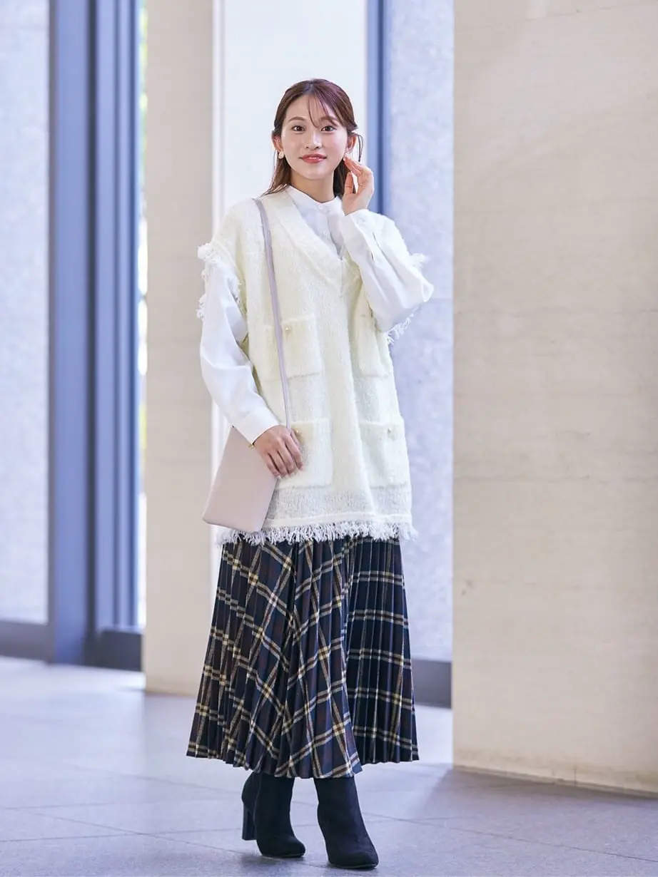  hika コーディネート画像