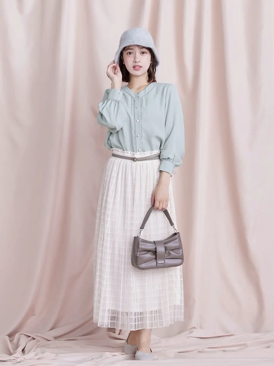 Tiaclasse Yuna コーディネート画像