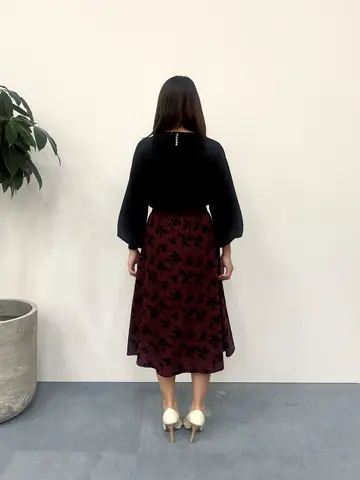 Tiaclasse スタッフ akari コーディネート画像