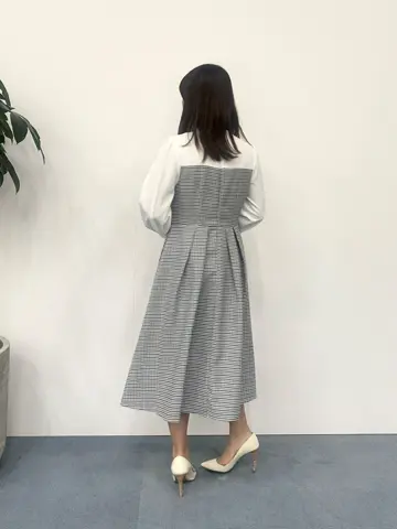 Tiaclasse スタッフ akari コーディネート画像