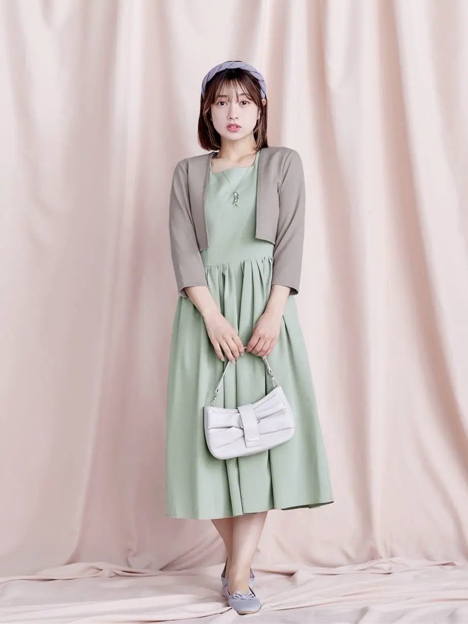 Tiaclasse Yuna コーディネート画像