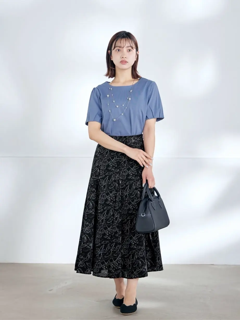 Tiaclasse Yuna コーディネート画像