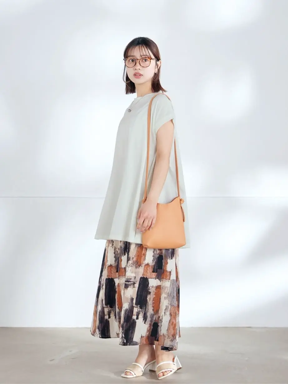 Tiaclasse Yuna コーディネート画像