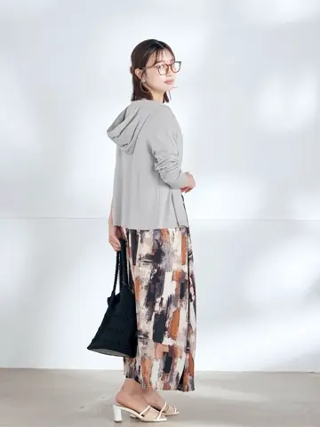 Tiaclasse Yuna コーディネート画像