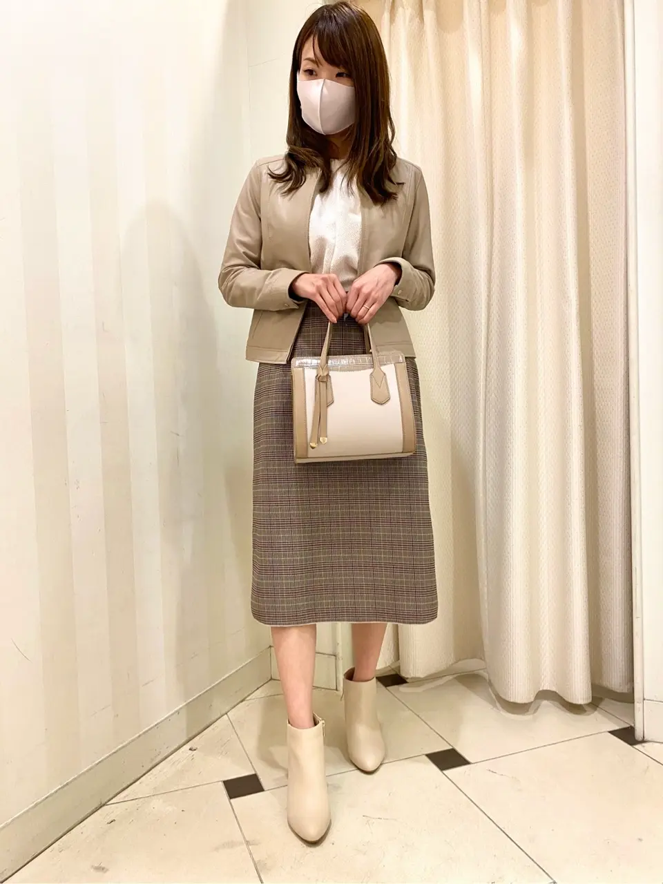 ANY SIS 金井 コーディネート画像