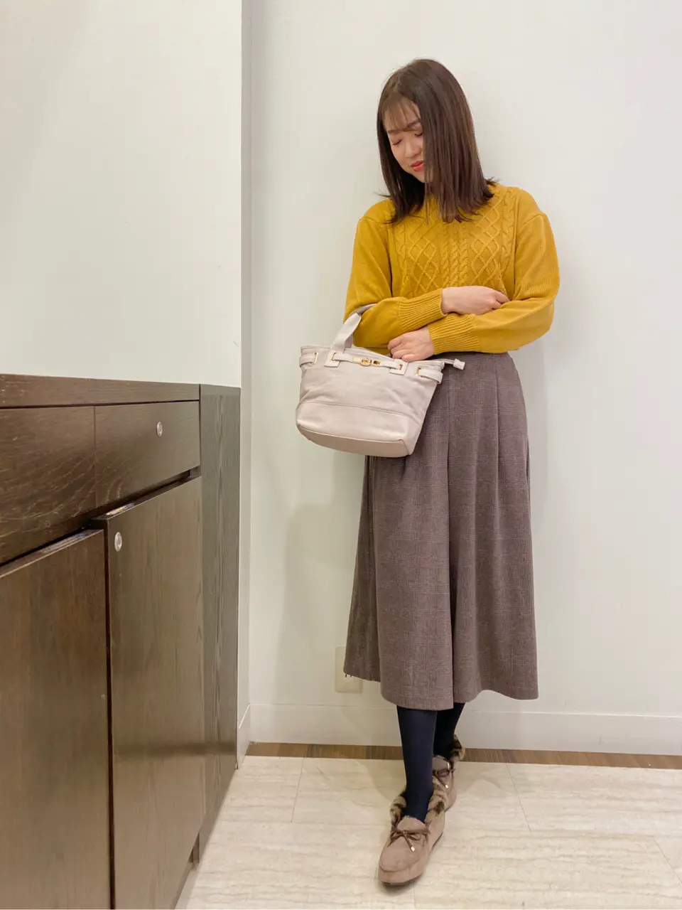 ANY SIS スタッフ コーディネート画像