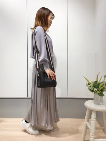 ANY SIS 若松 コーディネート画像