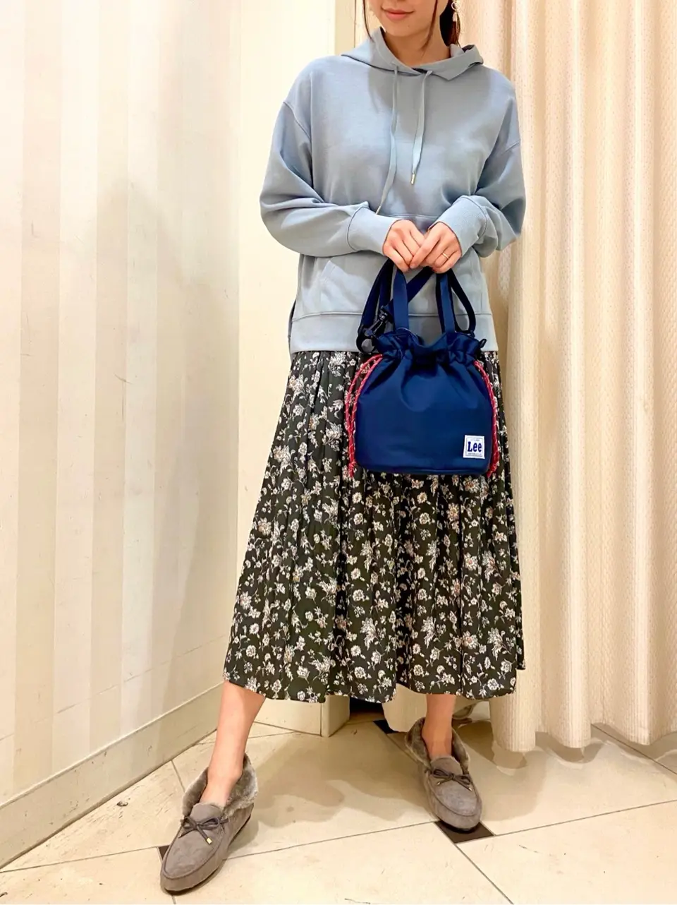 ANY SIS 金井 コーディネート画像