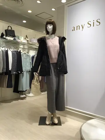 ANY SIS 島崎 コーディネート画像