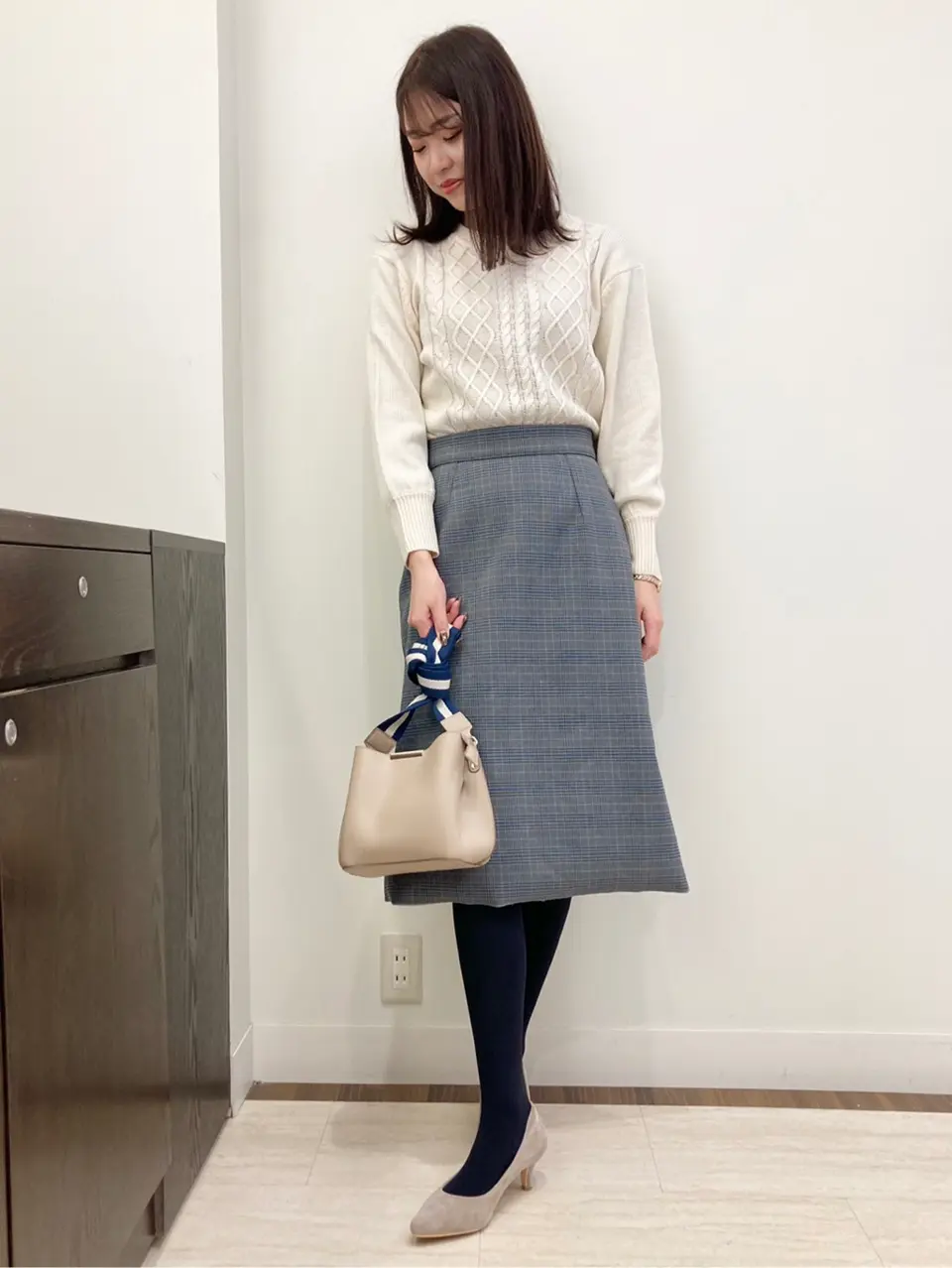 ANY SIS スタッフ コーディネート画像