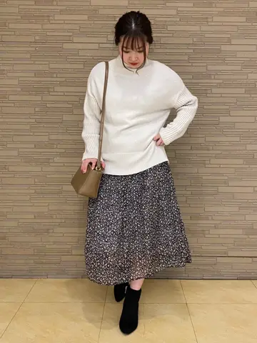 ANY SIS 藤田 コーディネート画像