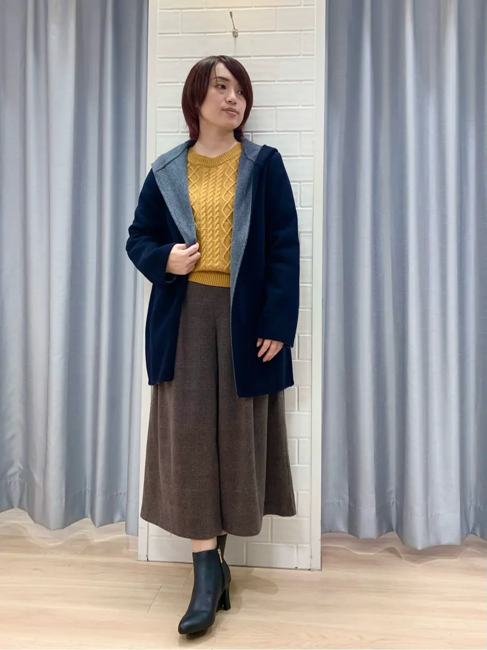 ANY SIS 丸岡 コーディネート画像