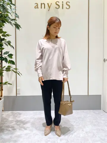 ANY SIS スタッフ コーディネート画像