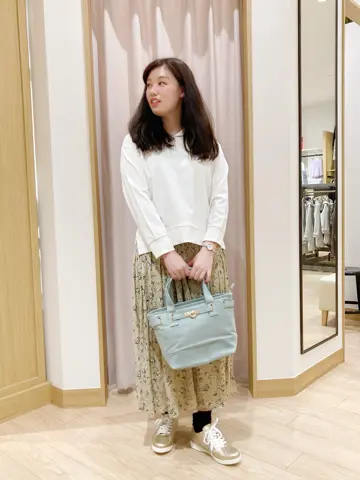 ANY SIS 濱口 コーディネート画像