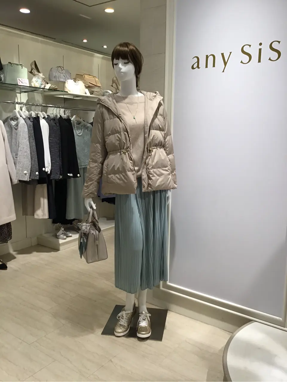  島崎 コーディネート画像