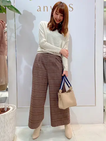 ANY SIS スタッフ コーディネート画像