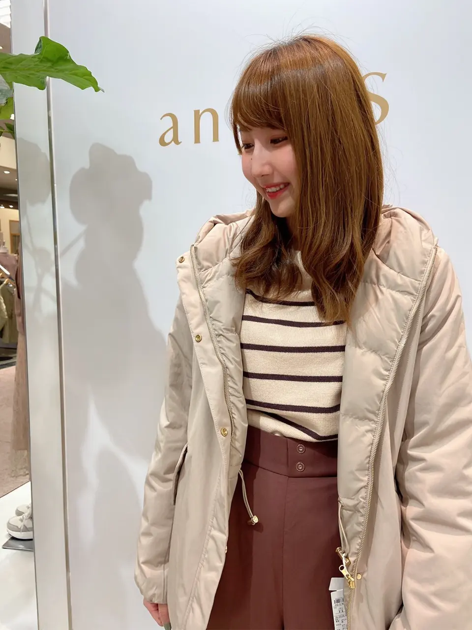 ANY SIS スタッフ コーディネート画像