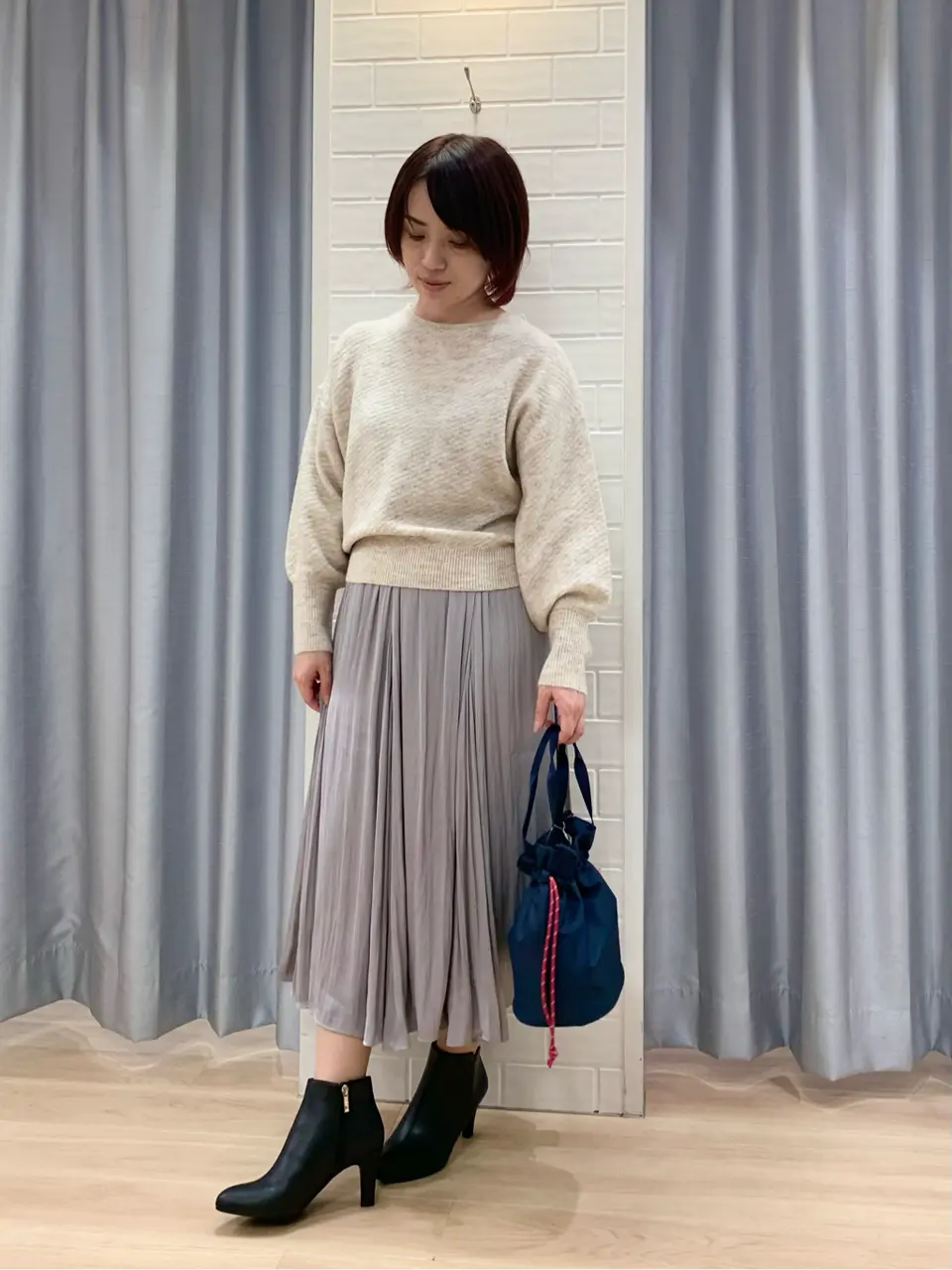 ANY SIS 丸岡 コーディネート画像