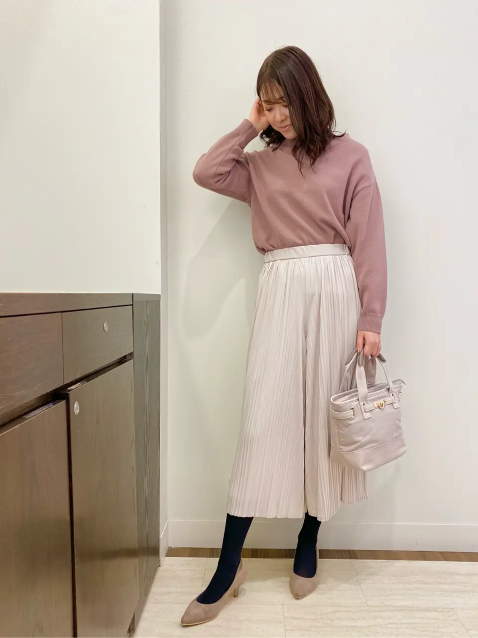 ANY SIS スタッフ コーディネート画像