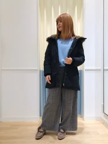 ANY SIS スタッフ コーディネート画像