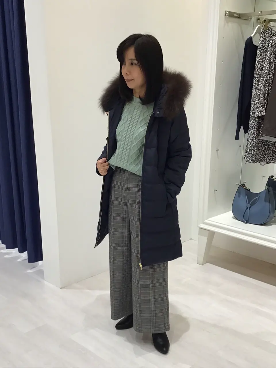 ANY SIS スタッフ コーディネート画像