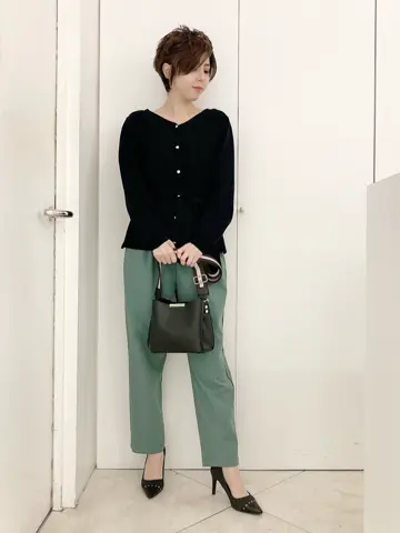 ANY SIS スタッフ コーディネート画像