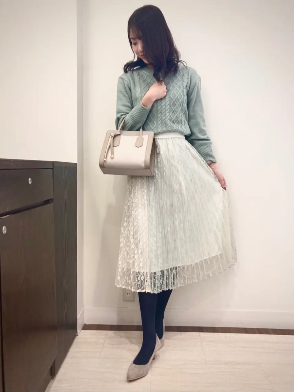 ANY SIS スタッフ コーディネート画像