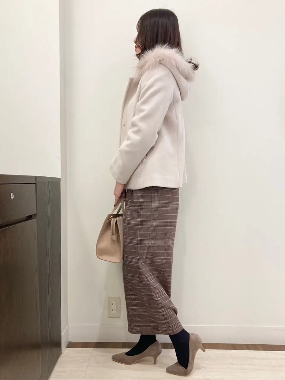 ANY SIS スタッフ コーディネート画像