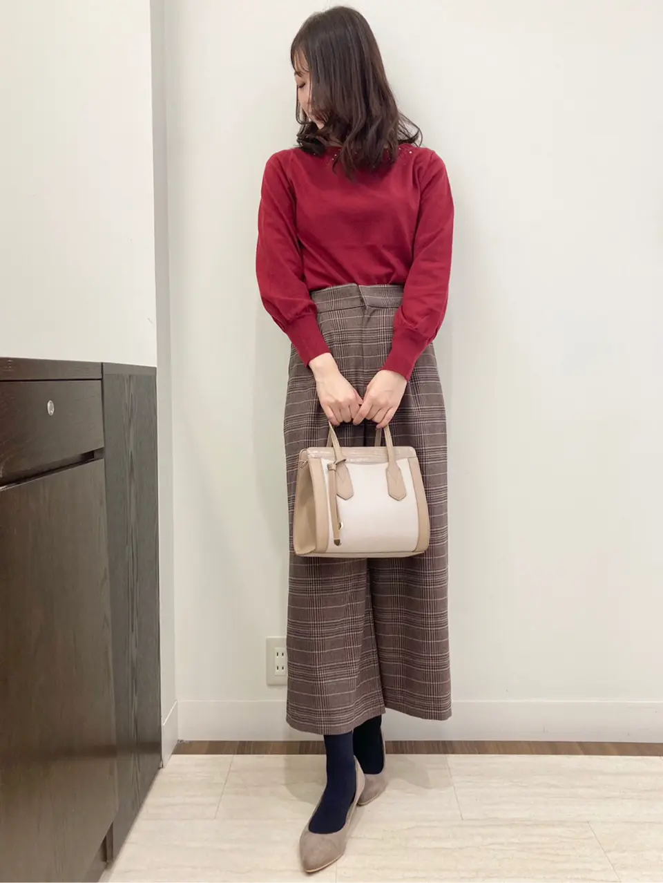 ANY SIS スタッフ コーディネート画像