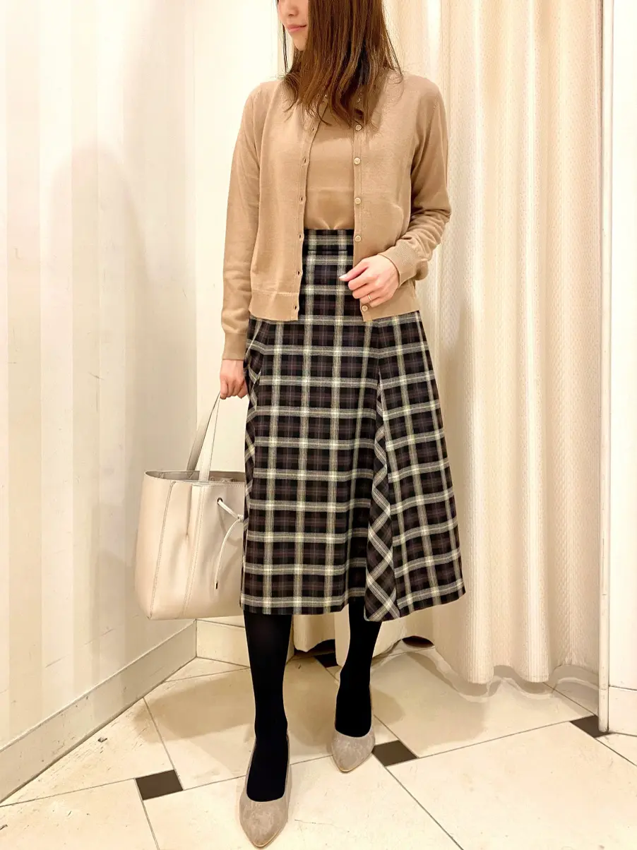 ANY SIS 金井 コーディネート画像