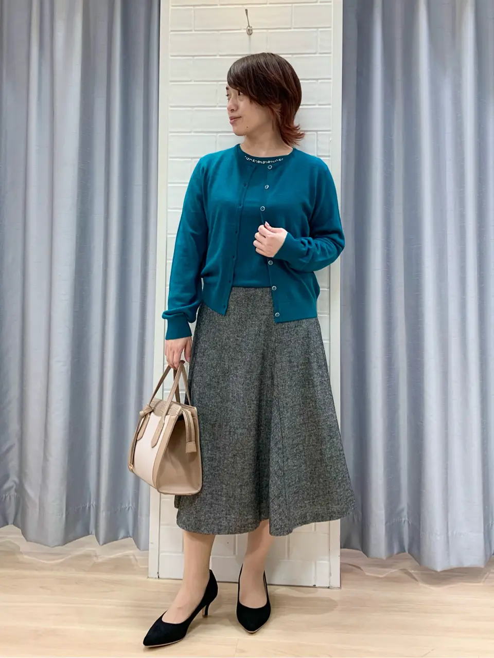 ANY SIS 丸岡 コーディネート画像