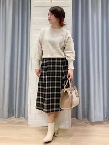 ANY SIS 丸岡 コーディネート画像