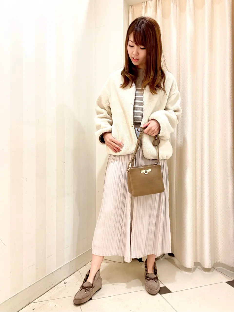 ANY SIS 金井 コーディネート画像