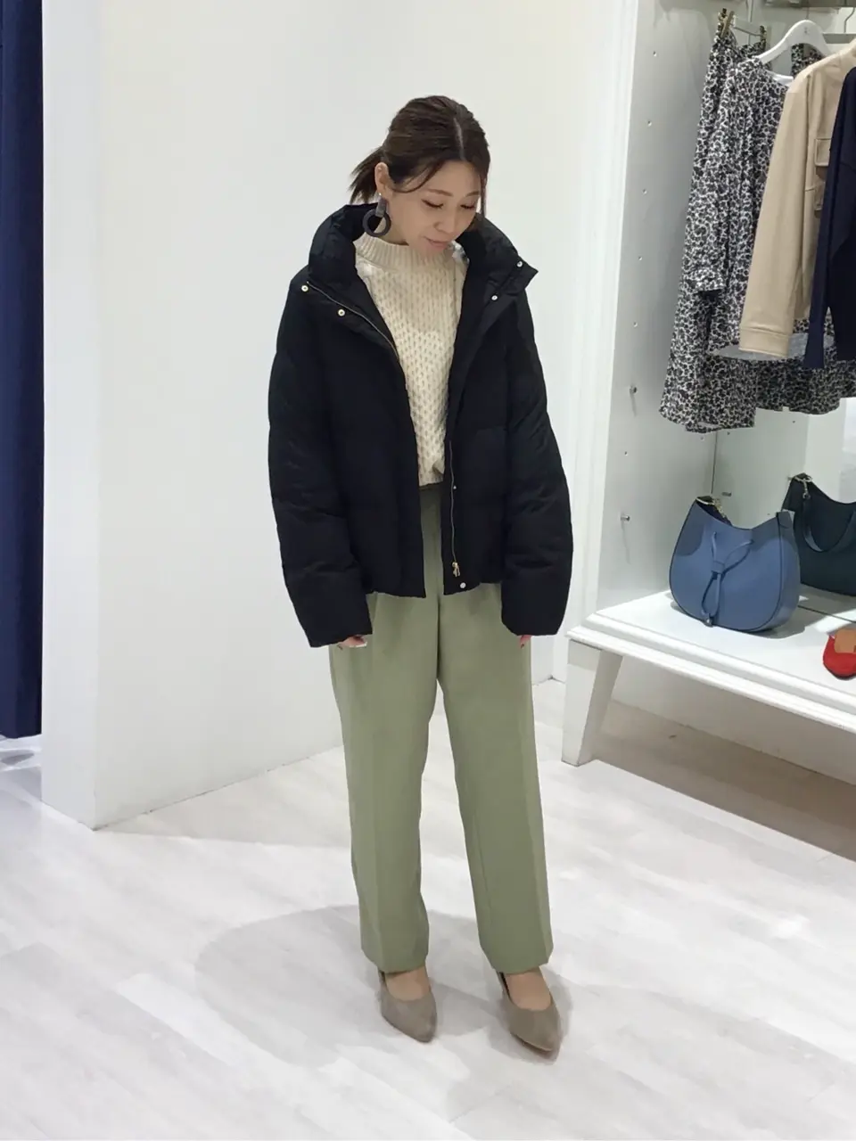 ANY SIS スタッフ コーディネート画像