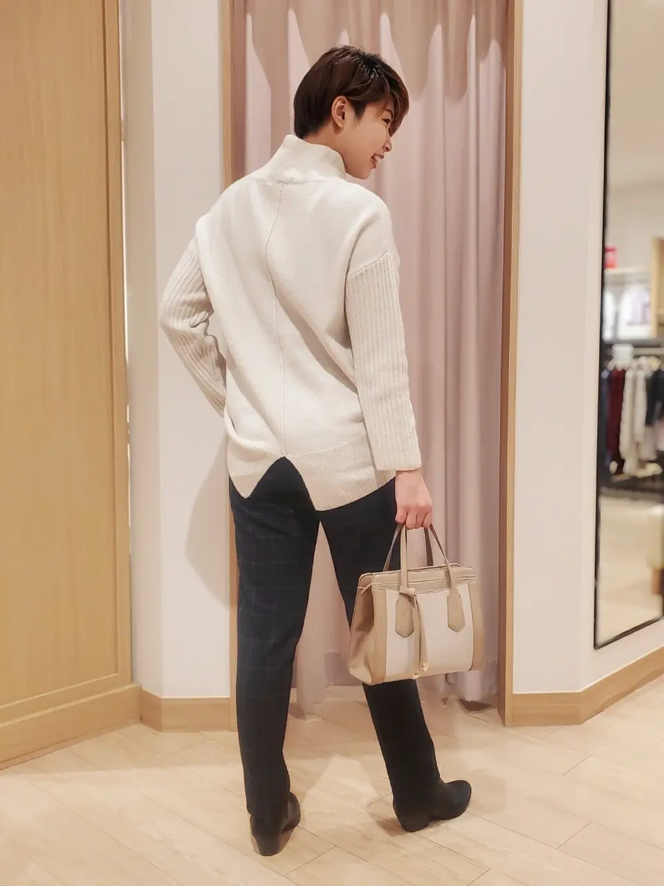 ANY SIS 岩田 コーディネート画像