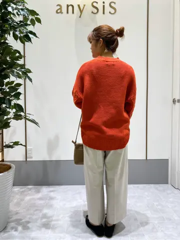 ANY SIS スタッフ コーディネート画像