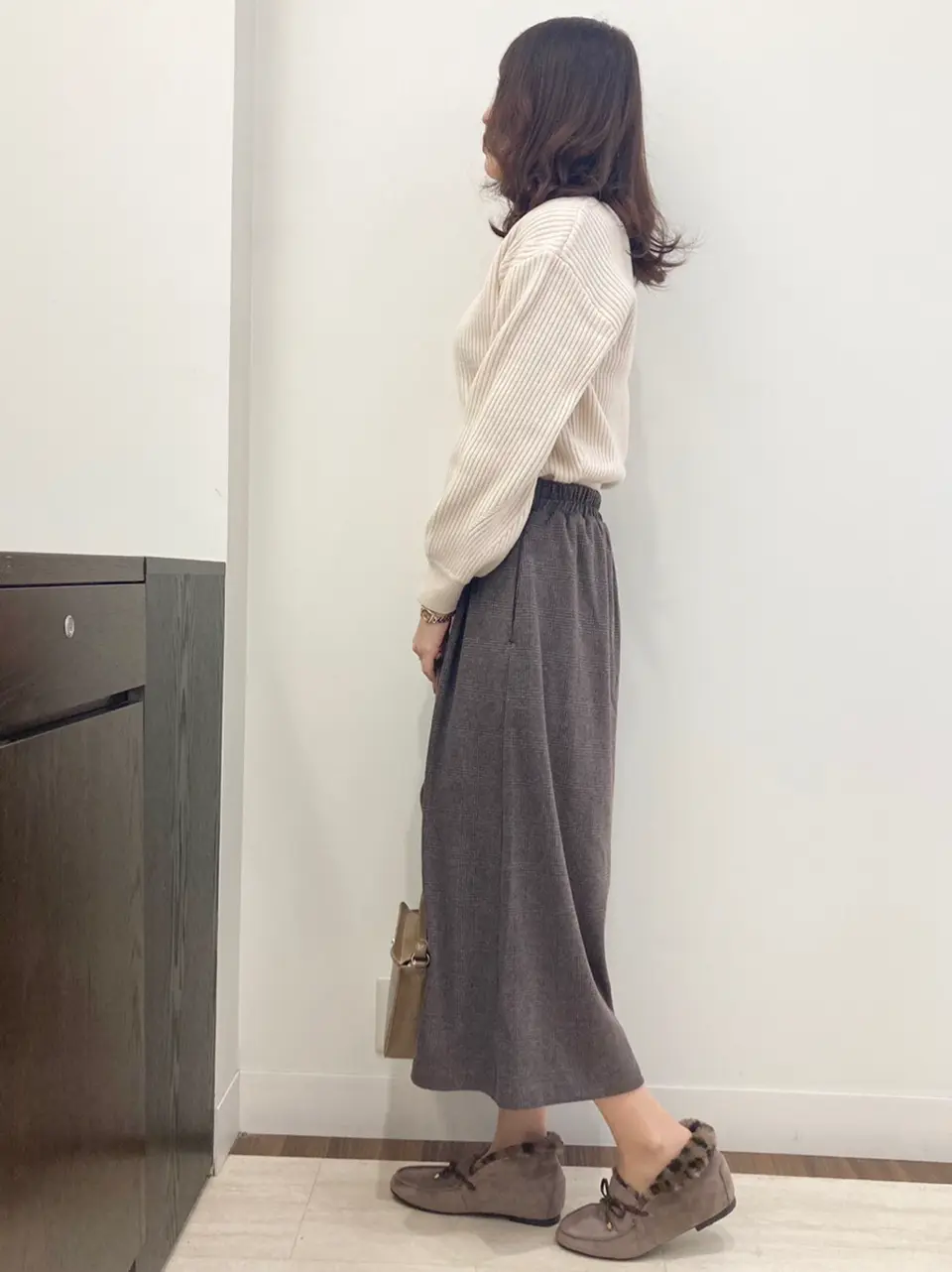 ANY SIS スタッフ コーディネート画像