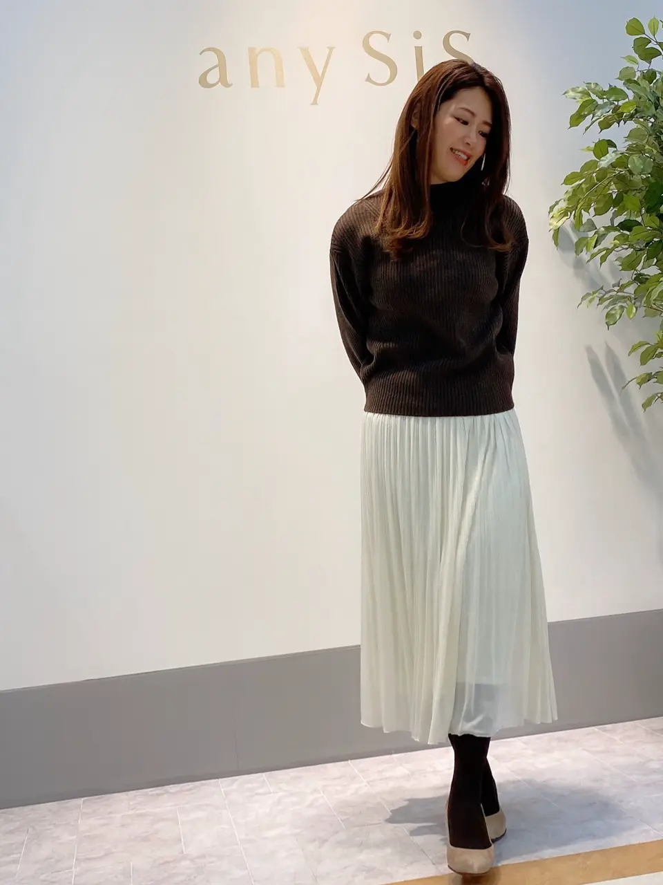 ANY SIS 岡本 コーディネート画像