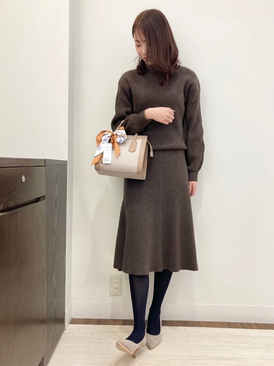 ANY SIS スタッフ コーディネート画像