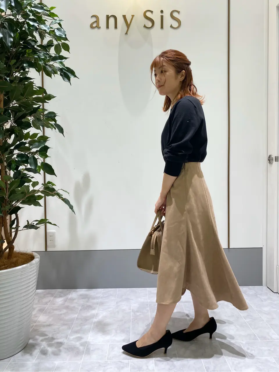 ANY SIS スタッフ コーディネート画像