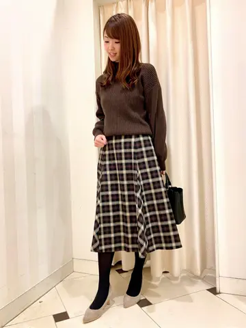 ANY SIS 金井 コーディネート画像